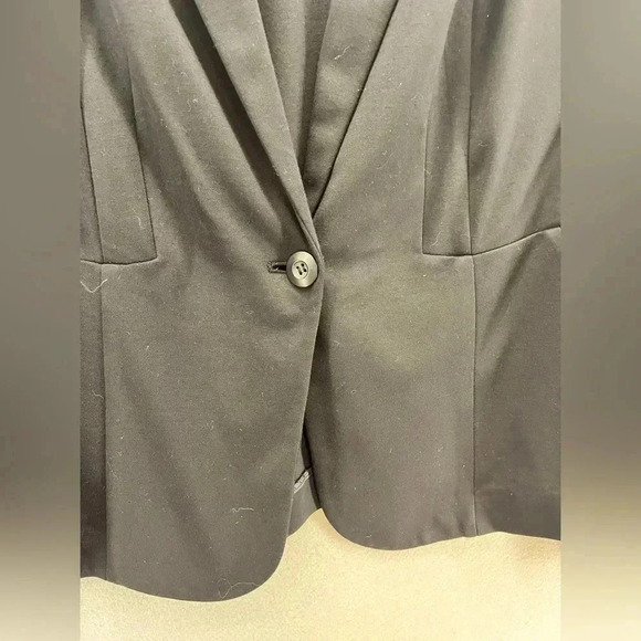 Lane Bryant Blazer, black, Buisness Casual, button front, pockets, work wear - Picture 5 of 8